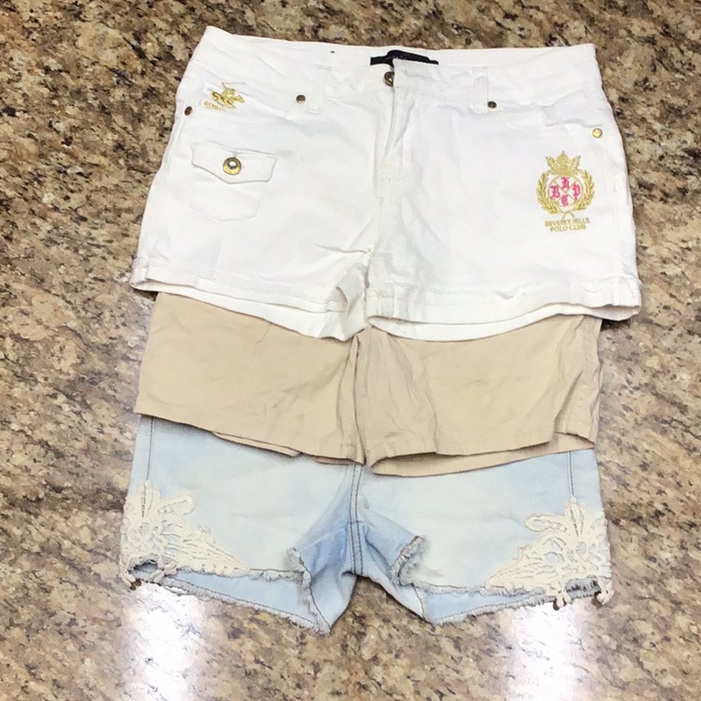 Girls Short. Used. 3 for $18.